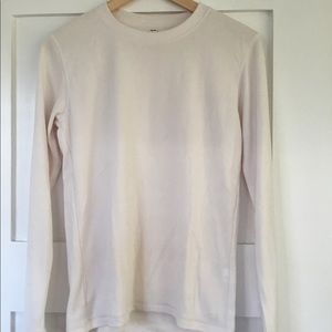 Uniqlo small winter white Heat Tech fleece top
